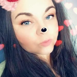 Meet your Posher, Annie